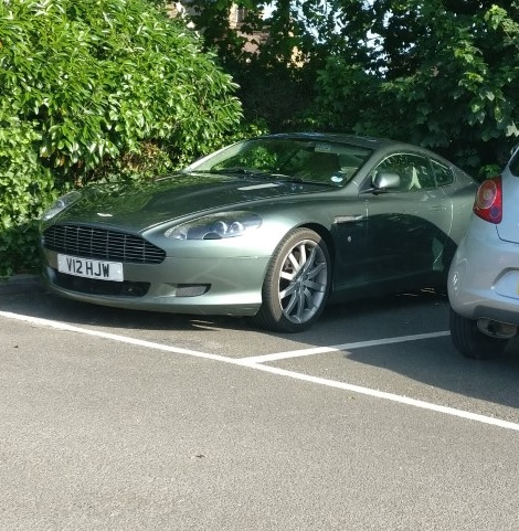 aston.jpg