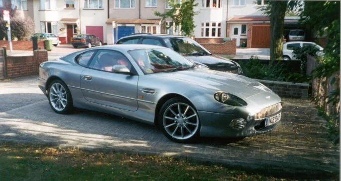 aston4.webp