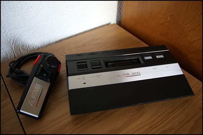 AtariVCS2600_001.jpg AtariVCS2600_001.jpg