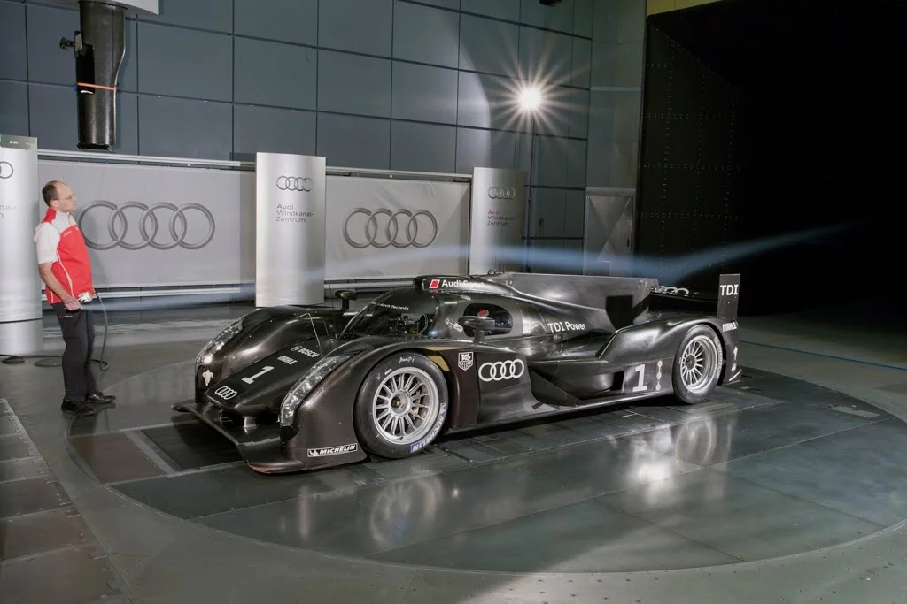 audi-r18-4.webp