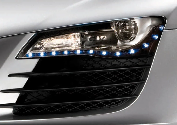 Audi-R8-LED-headlight-detail-lg.webp