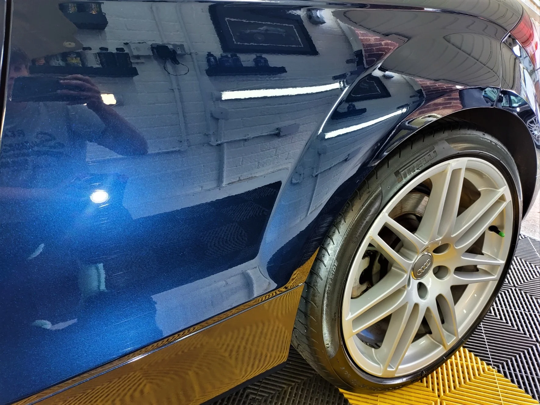 audi12.webp
