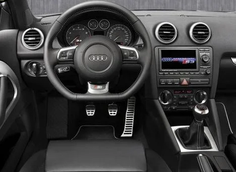 audi3-s3-2-08-06.webp
