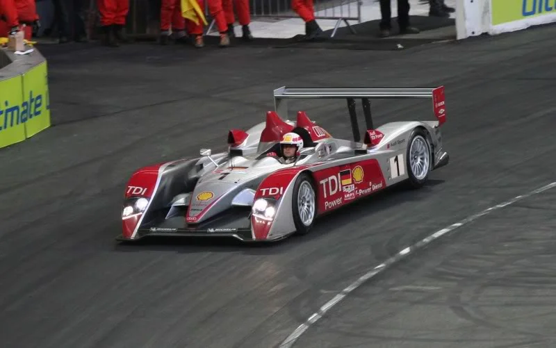 audi8.webp