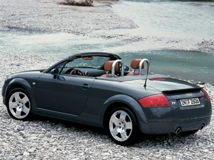 Audi_TT_v6_convertible_mk1_rear.webp