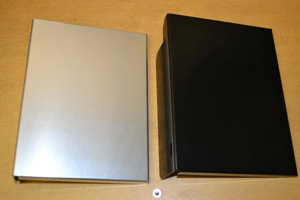 audiegrbatterycover012.webp