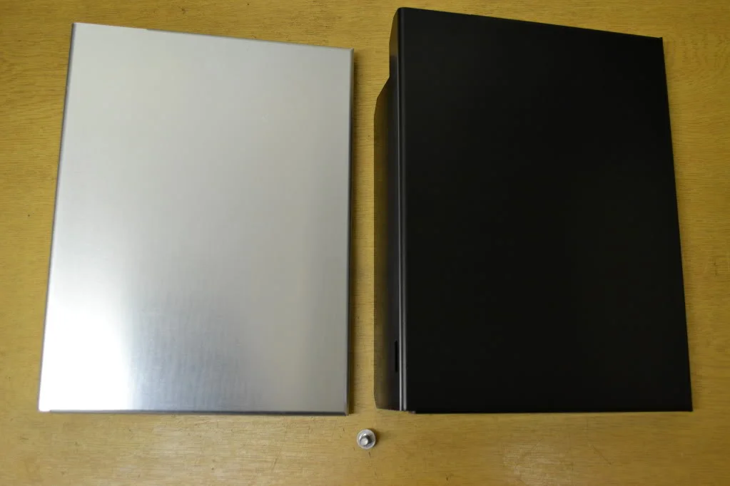 audiegrbatterycover013.webp