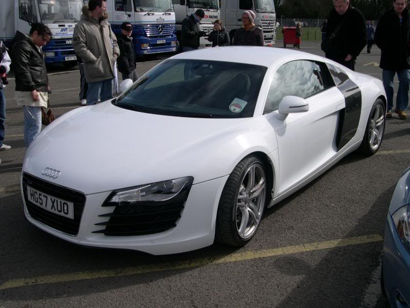 AudiR8.jpg AudiR8.jpg