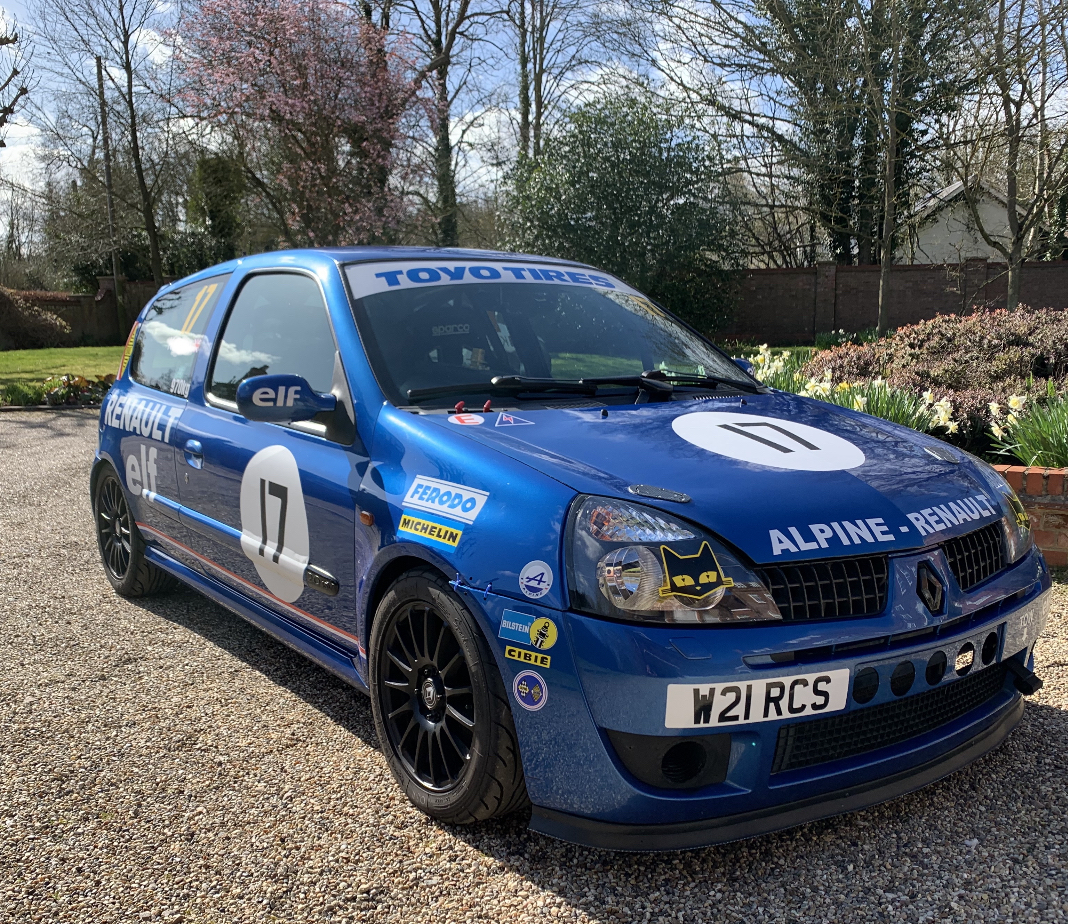 The Clio V6 is the scariest car I've ever driven