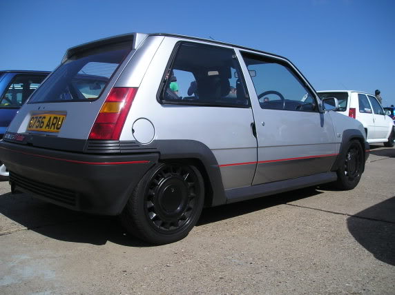 b8bc51b3.jpg b8bc51b3.jpg