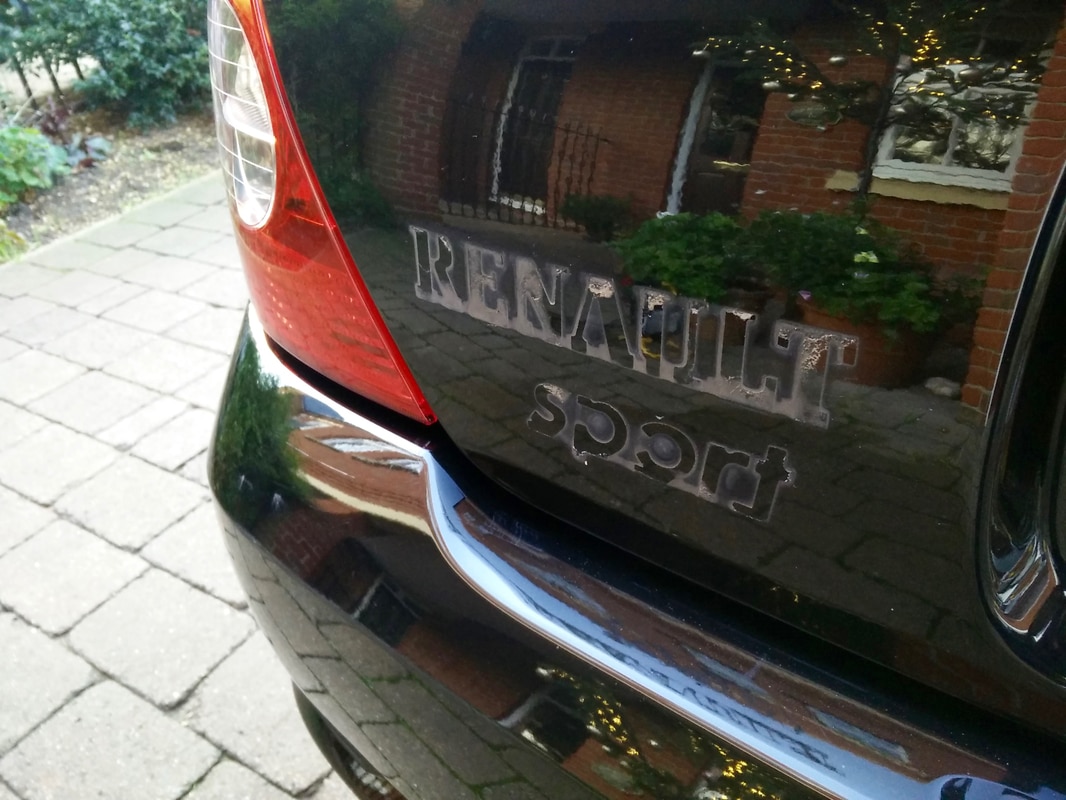 badge2_1.jpg