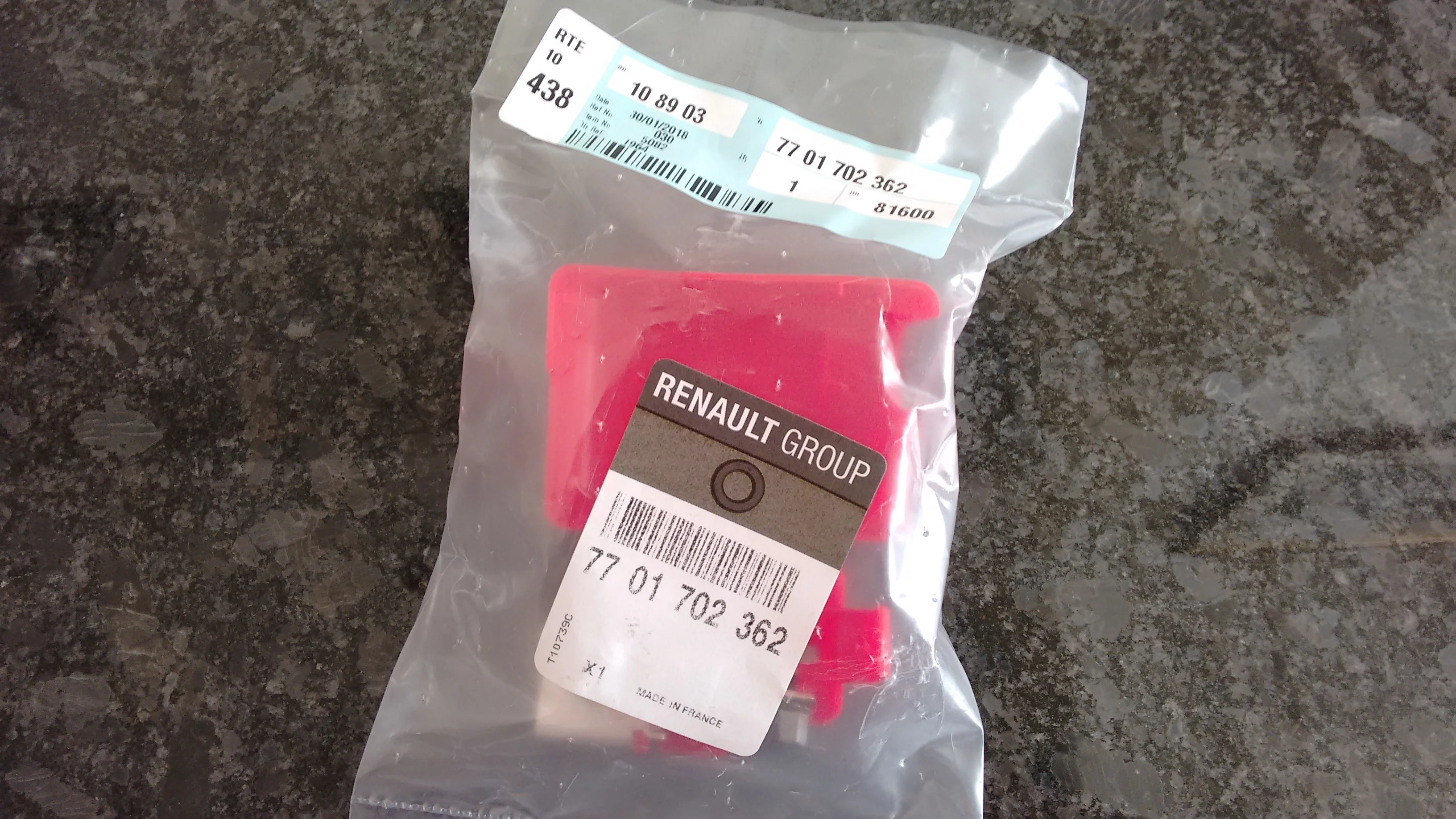 Battery terminal cover.webp