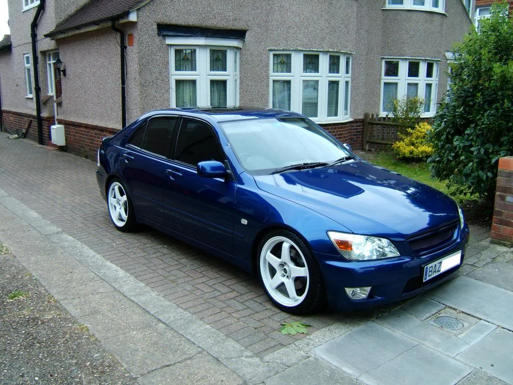 bazlexus012.webp