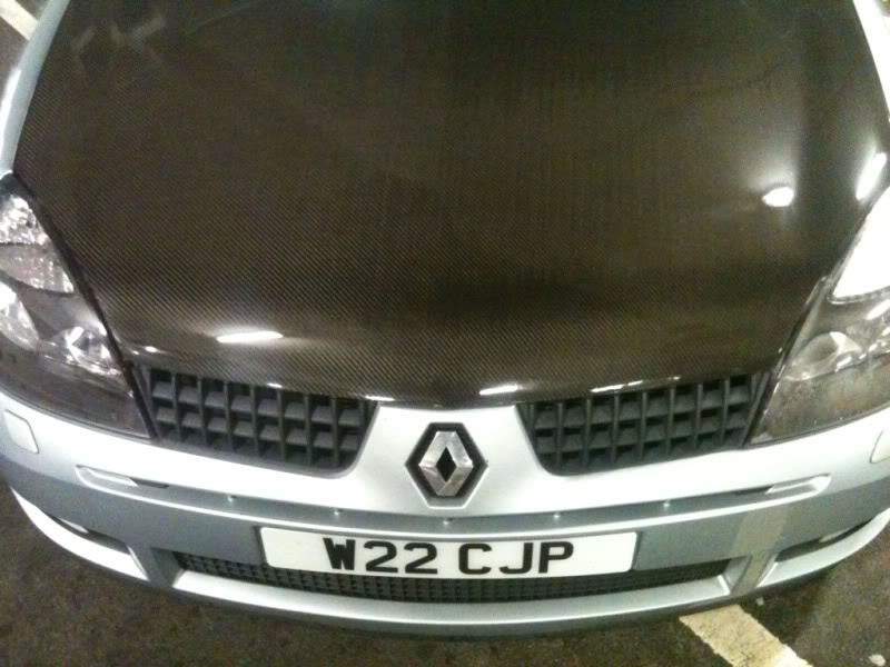 bee10110.jpg bee10110.jpg