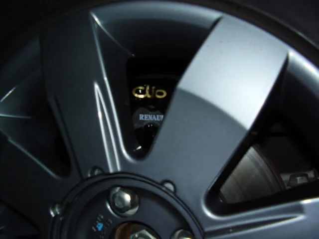 black_2.webp