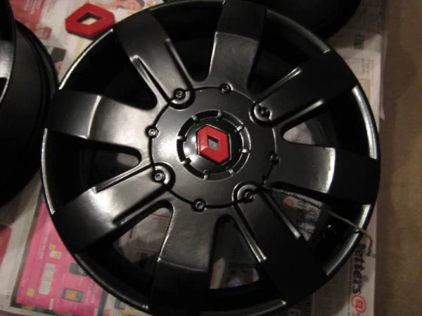 black_5.webp