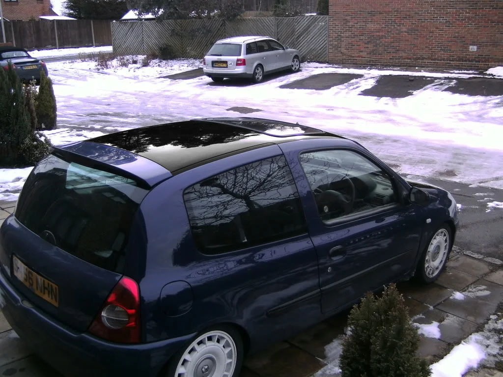 blkroof.webp