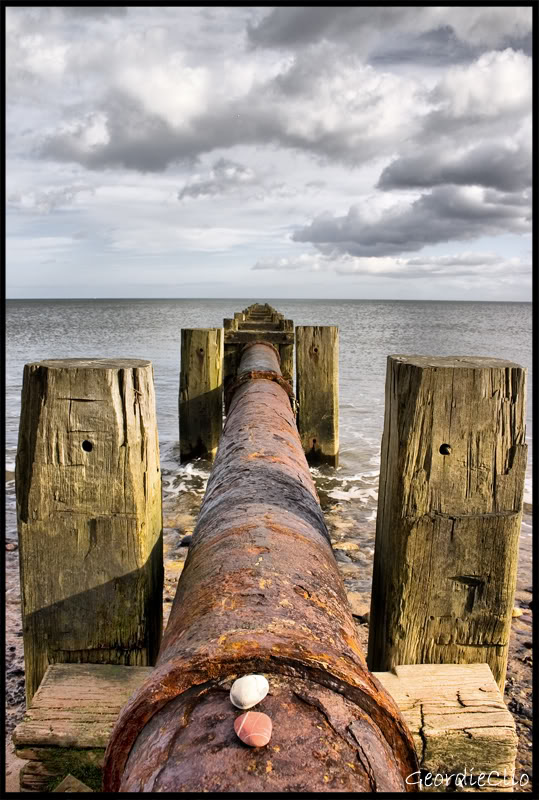 Blythbeachpipe.jpg Blythbeachpipe.jpg