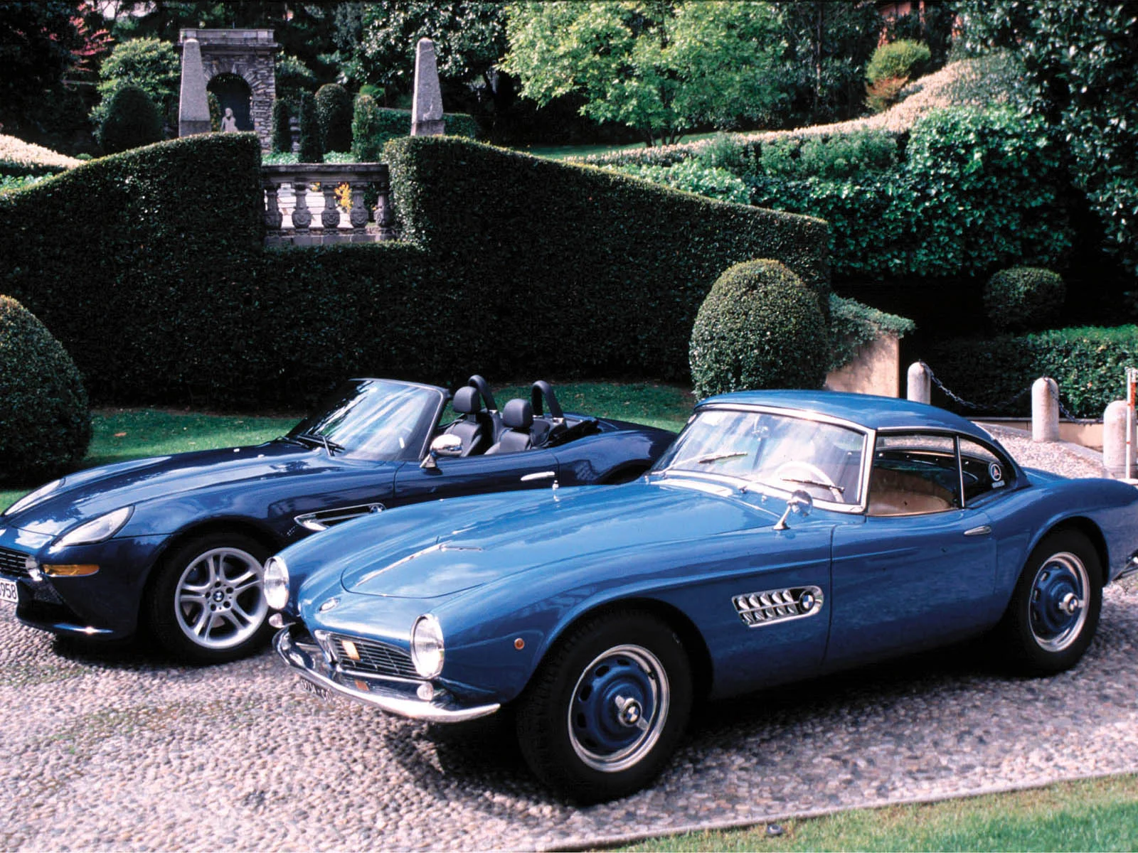 bmw-507-z8_001.webp