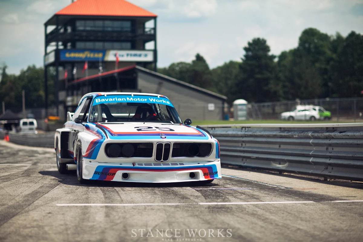 bmw-e9-csl-mid-ohio-pits.webp