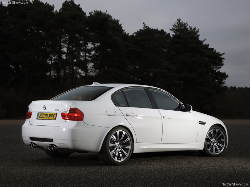 BMW-M3_Saloon_UK_Version_2009_800x6.jpg