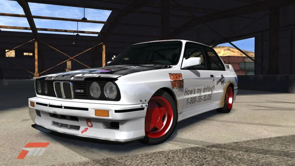 bmwe30drift1.webp