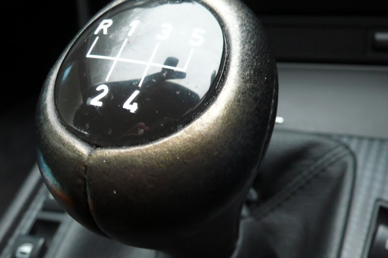 BMWinterior003.jpg BMWinterior003.jpg