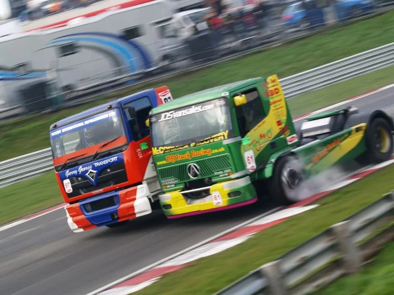 BrandsHatch118.webp