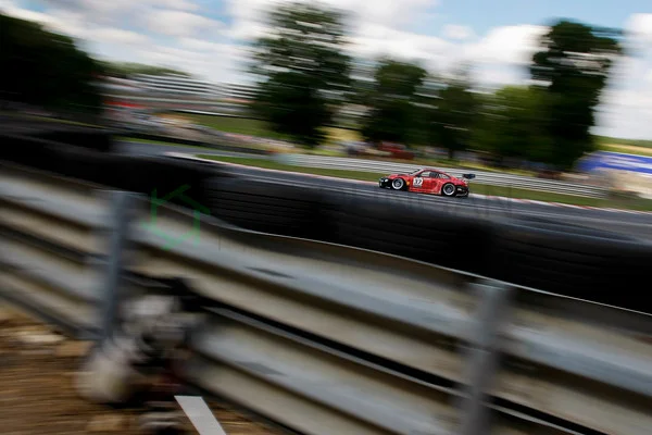 BRITISH_GT_BRANDS_HATCH_2013-2479-L.webp