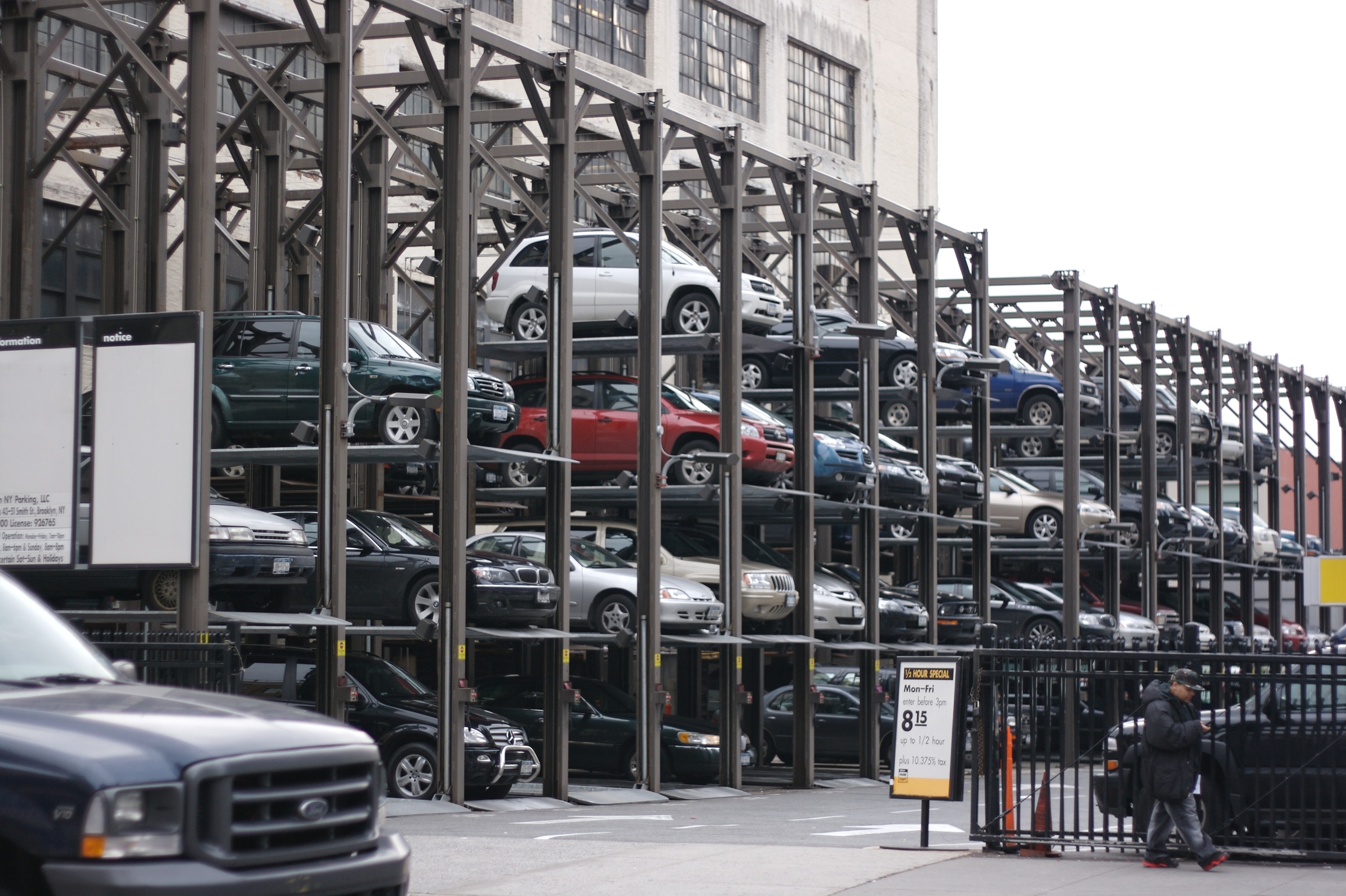 brooklyn-parking-newyork-69358-o.jpg