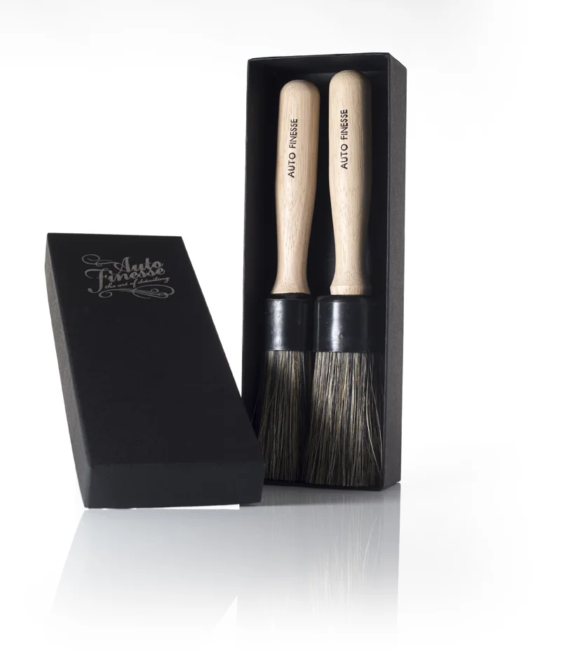 Brushes-in-box.webp