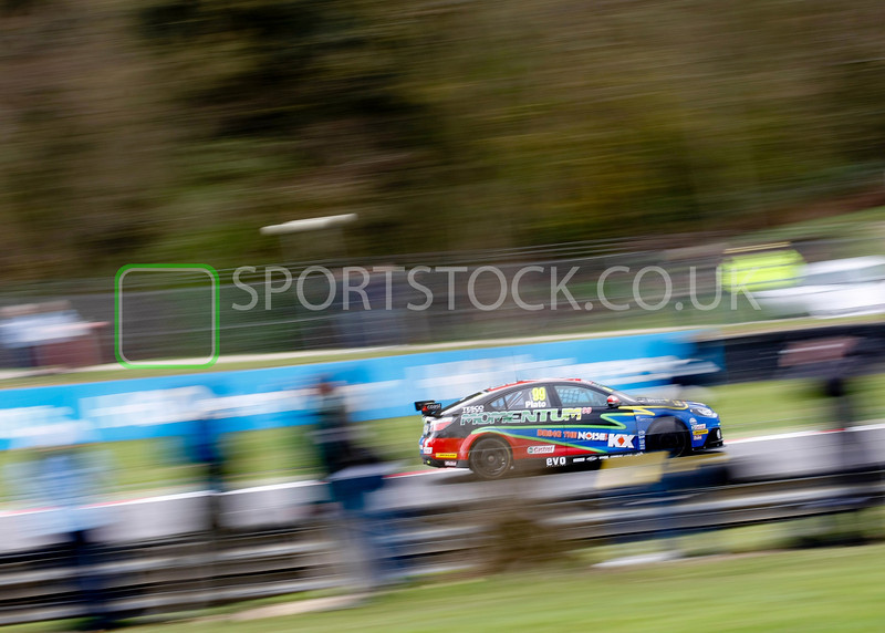 BTCC-BRANDS-HATCH-2012-7546-L.jpg
