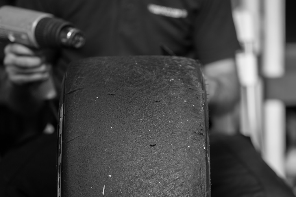 btcc-oulton-static-1-1024x683-51bc2f213924e.jpg