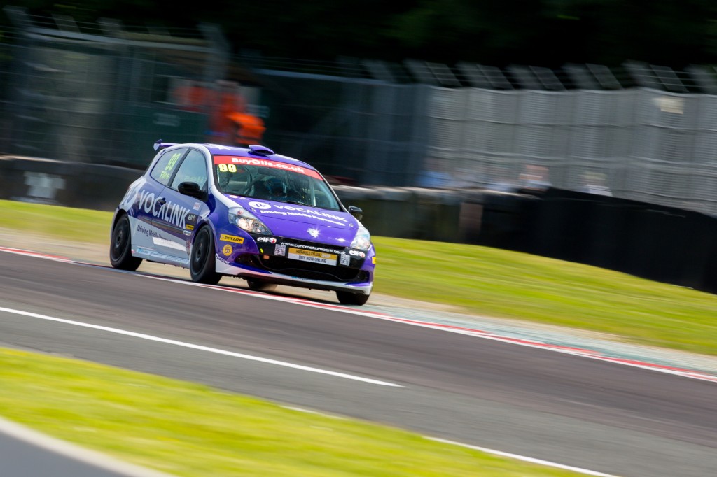 btcc-oulton-track-31-1024x683-51bc2f8b41f9a.jpg