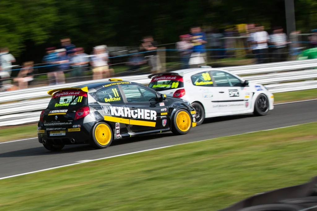 btcc-oulton-track-6-1024x683-51bc2f3d2688a.webp