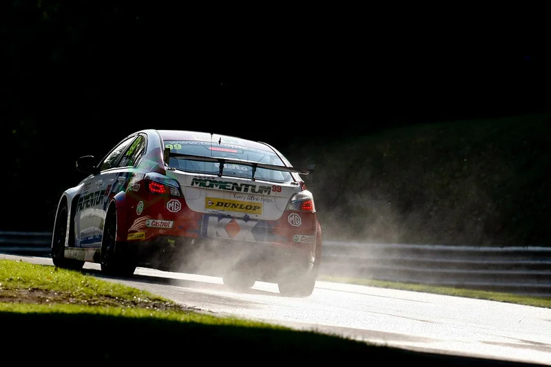 BTCC_BRANDS-HATCH-GP_2013-8551-L.webp