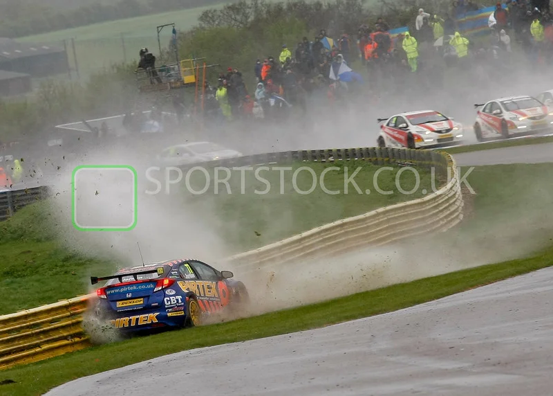 btcc_thruxton_2012-7058-L.webp