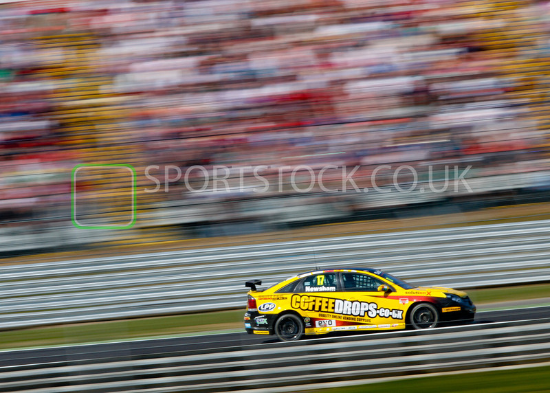 BTCCBRANDSHATCHRACE1-6132-L.jpg