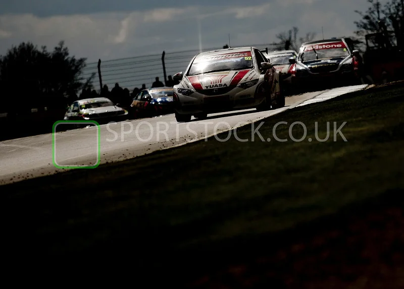 BTCCDONINGTON2012-5899-L.webp