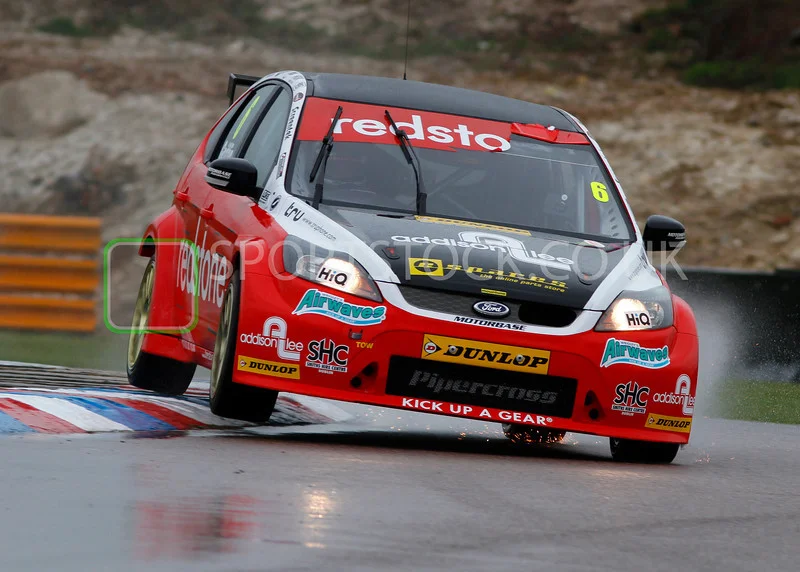 BTCCTHRUXTON2012-1198-L.webp