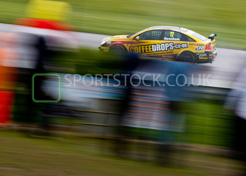 BTCCTHRUXTON2012-8328-L.jpg BTCCTHRUXTON2012-8328-L.jpg