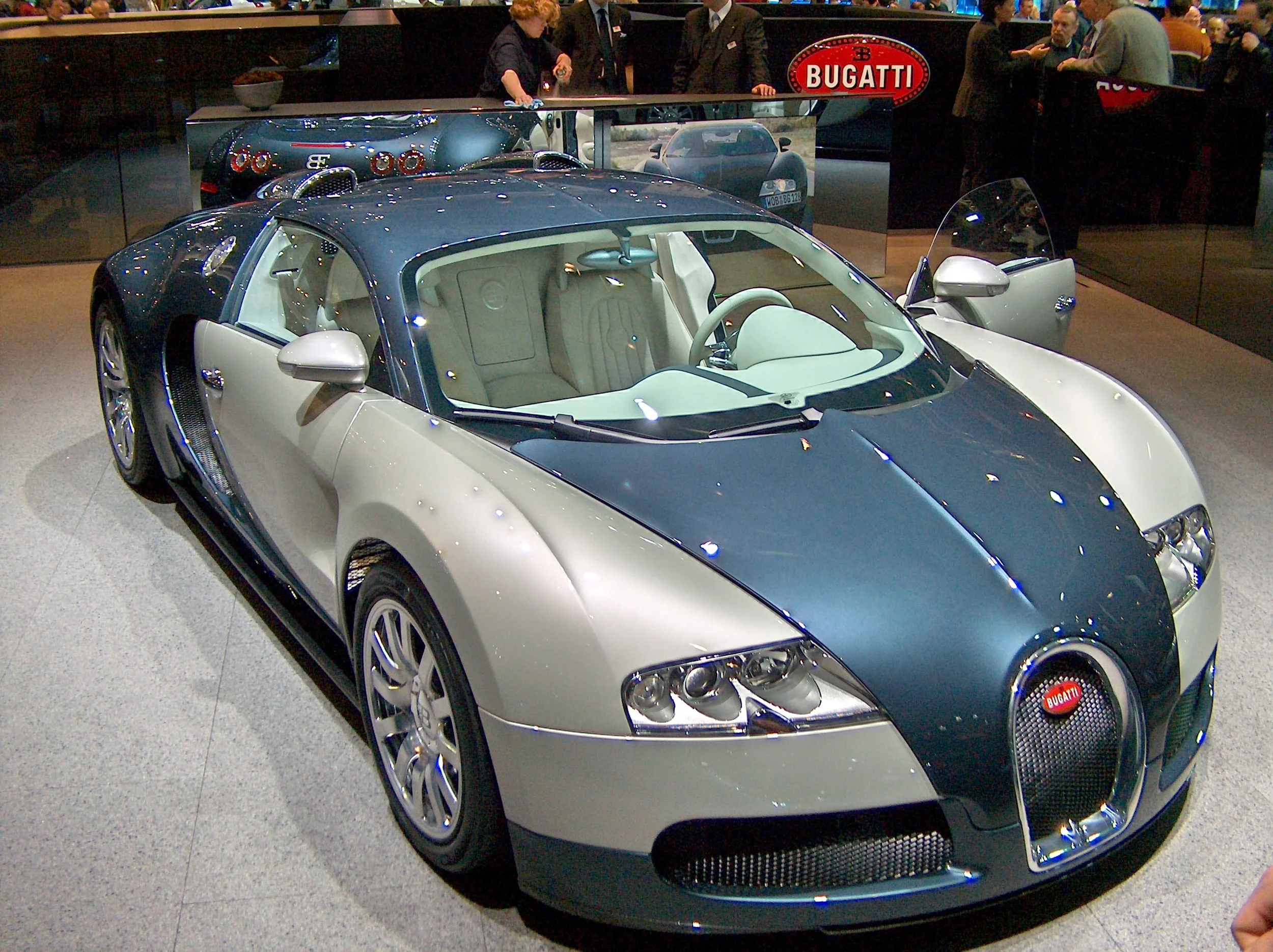 bugatti_veyron.webp