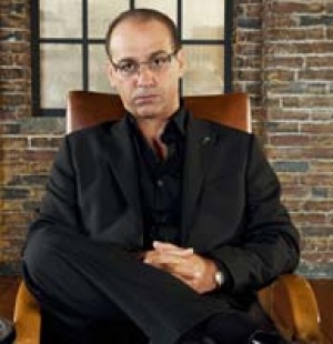 businessdesk__1220876769_theo-paphitis.jpg