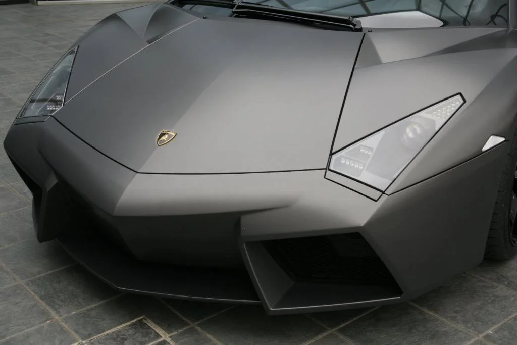 bw_08reventon_nose.webp