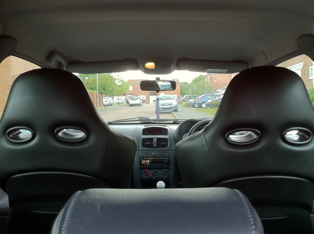 c37e4eed.jpg c37e4eed.jpg