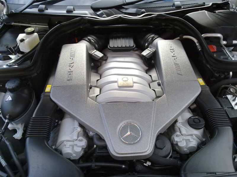 C63AMG004.jpg