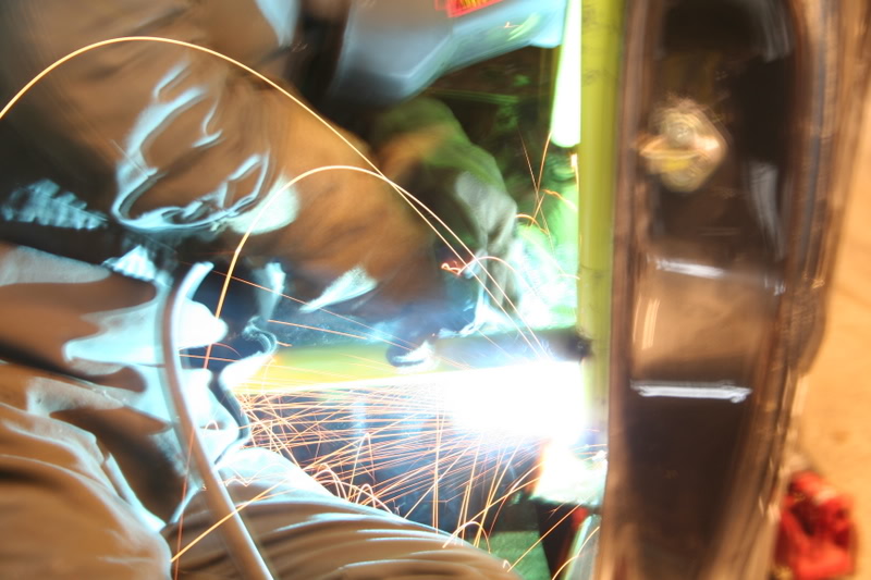 cagewelded069.jpg