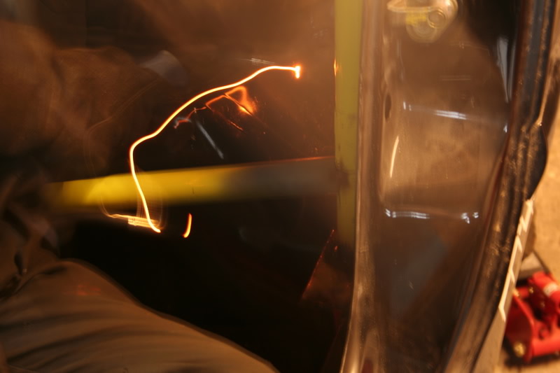cagewelded070.jpg