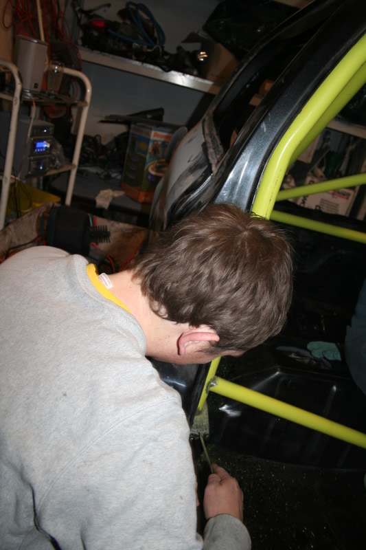 cagewelded078.jpg
