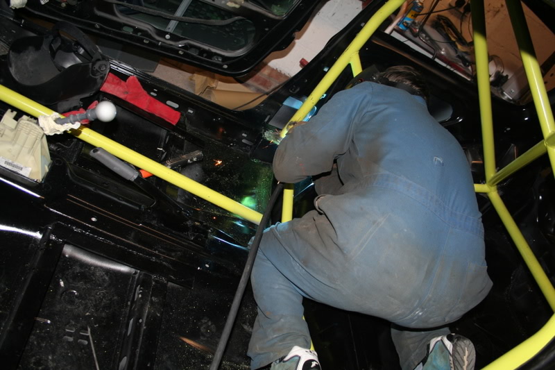 cagewelded083.jpg